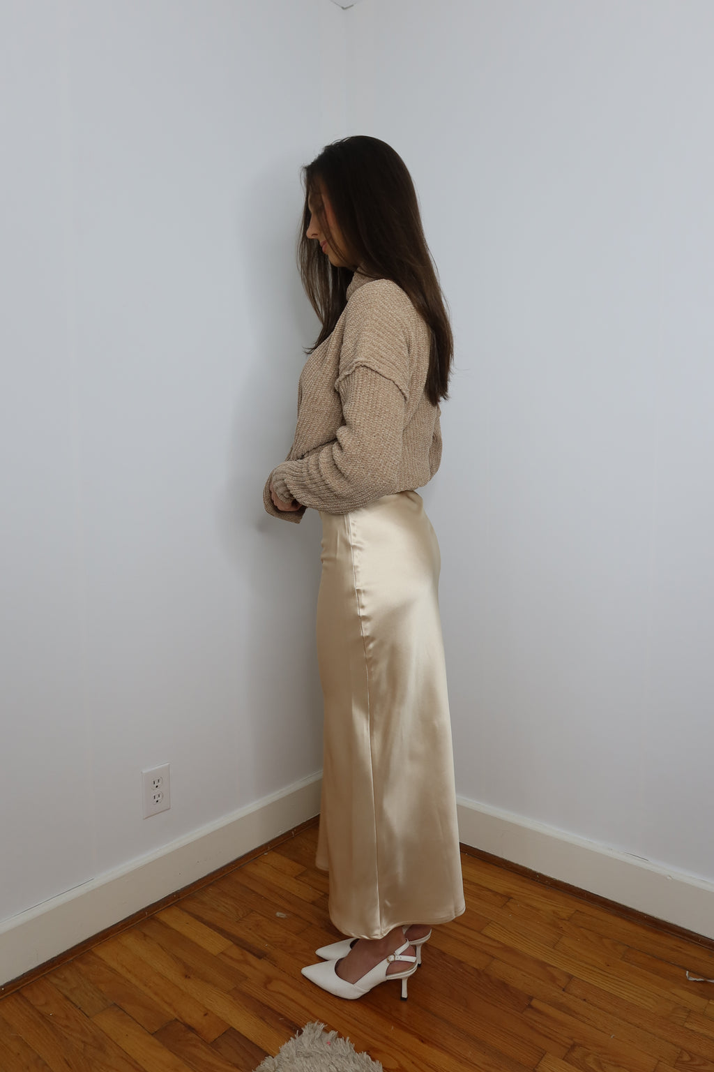 Loren Satin Midi Skirt- Champagne