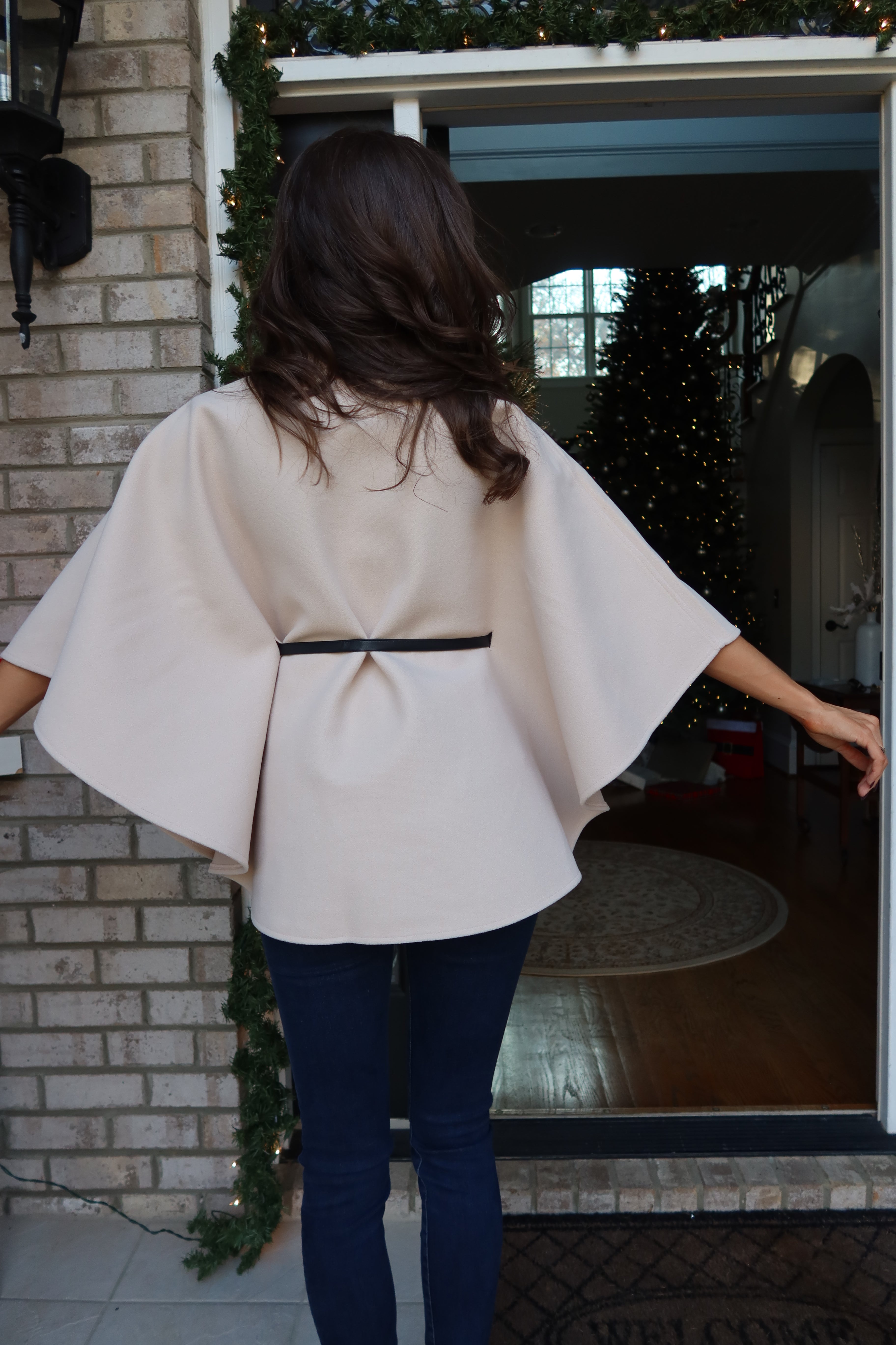 Kingston Cape Coat- Beige