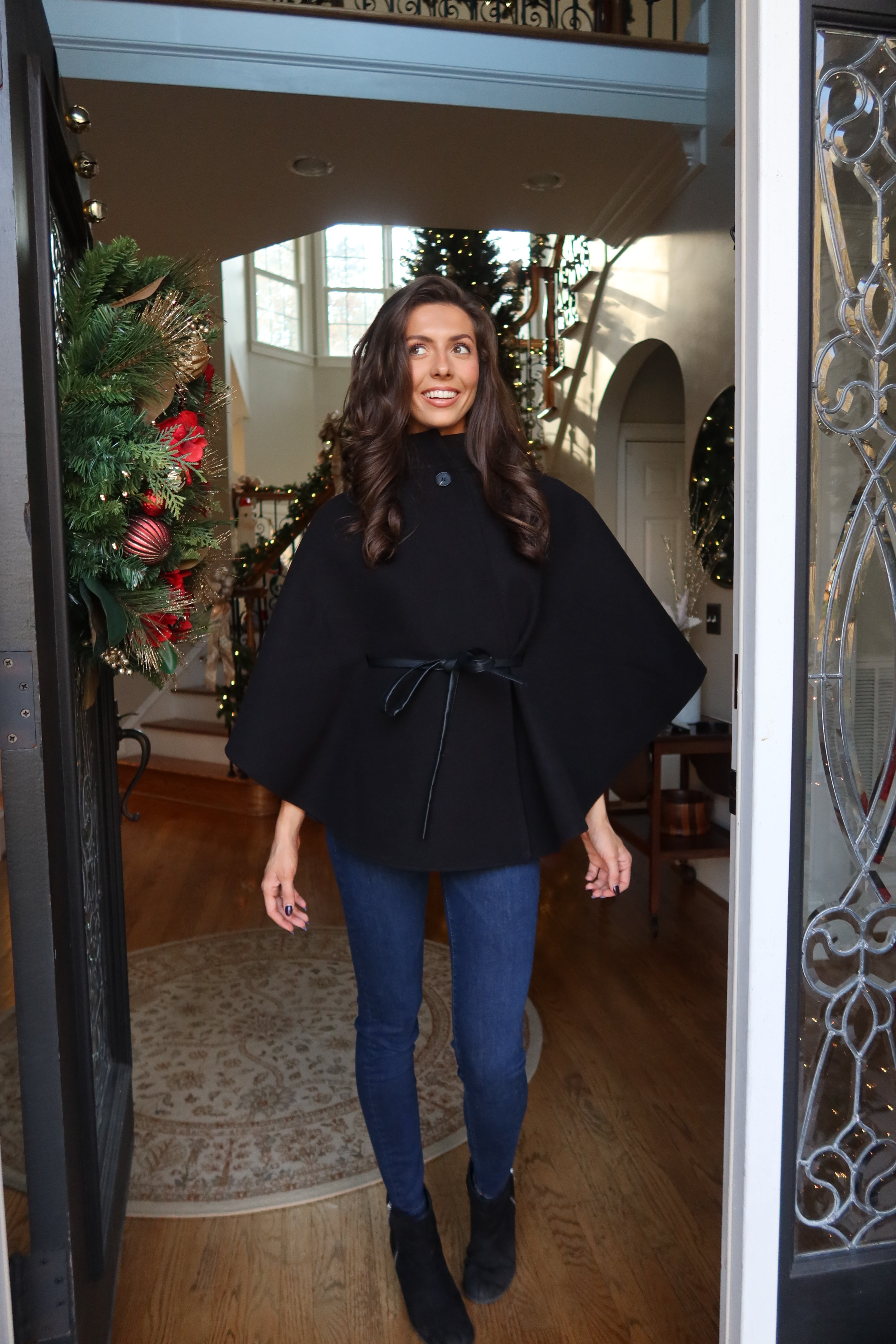 Kingston Cape Coat- Black