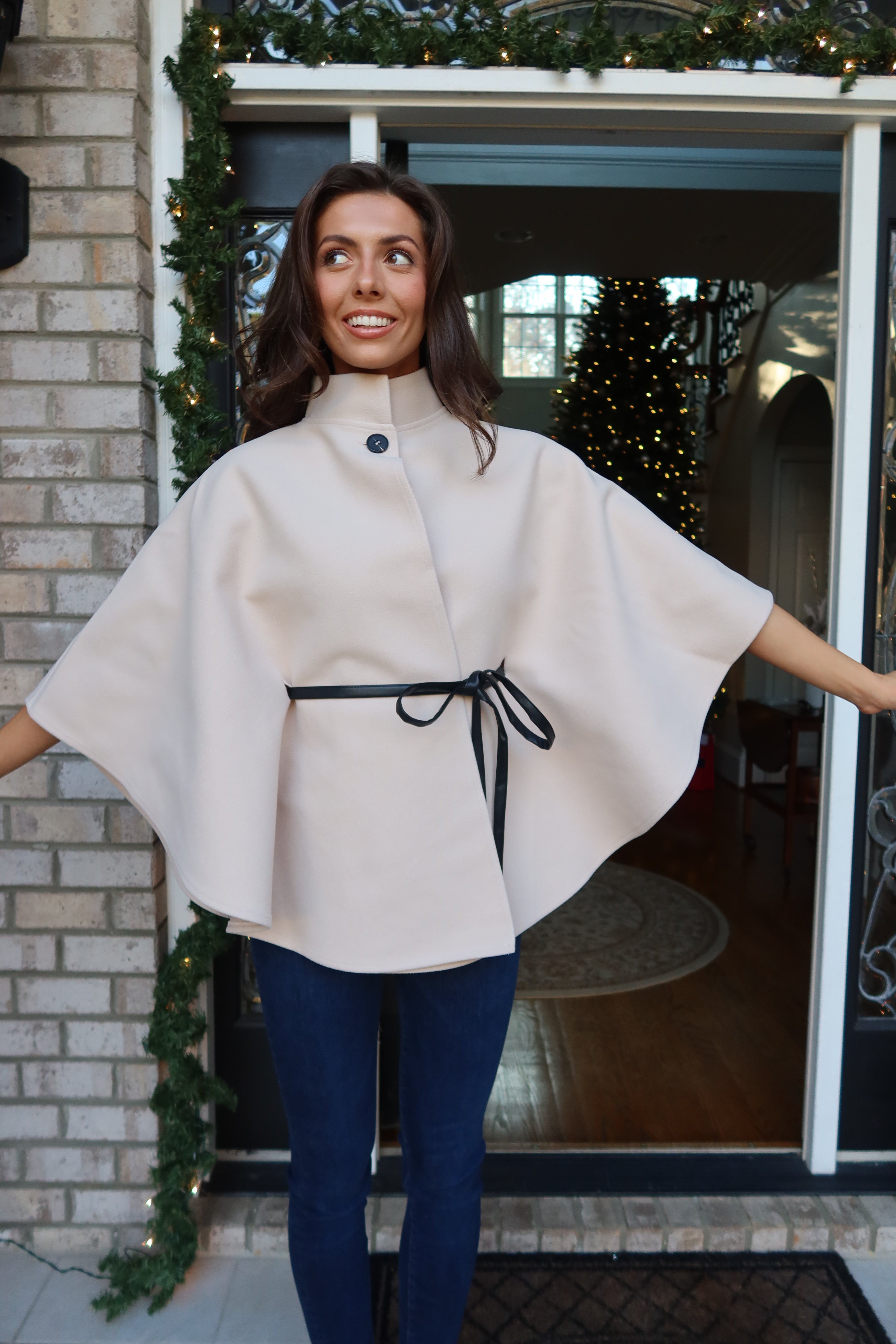 Kingston Cape Coat- Beige