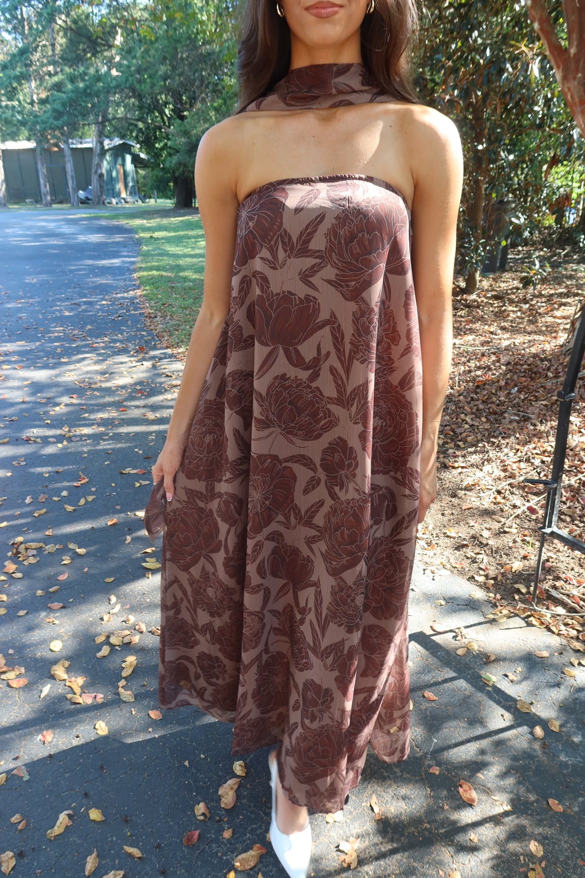 Hydrangea Hill Scarf Maxi Dress- Chocolate