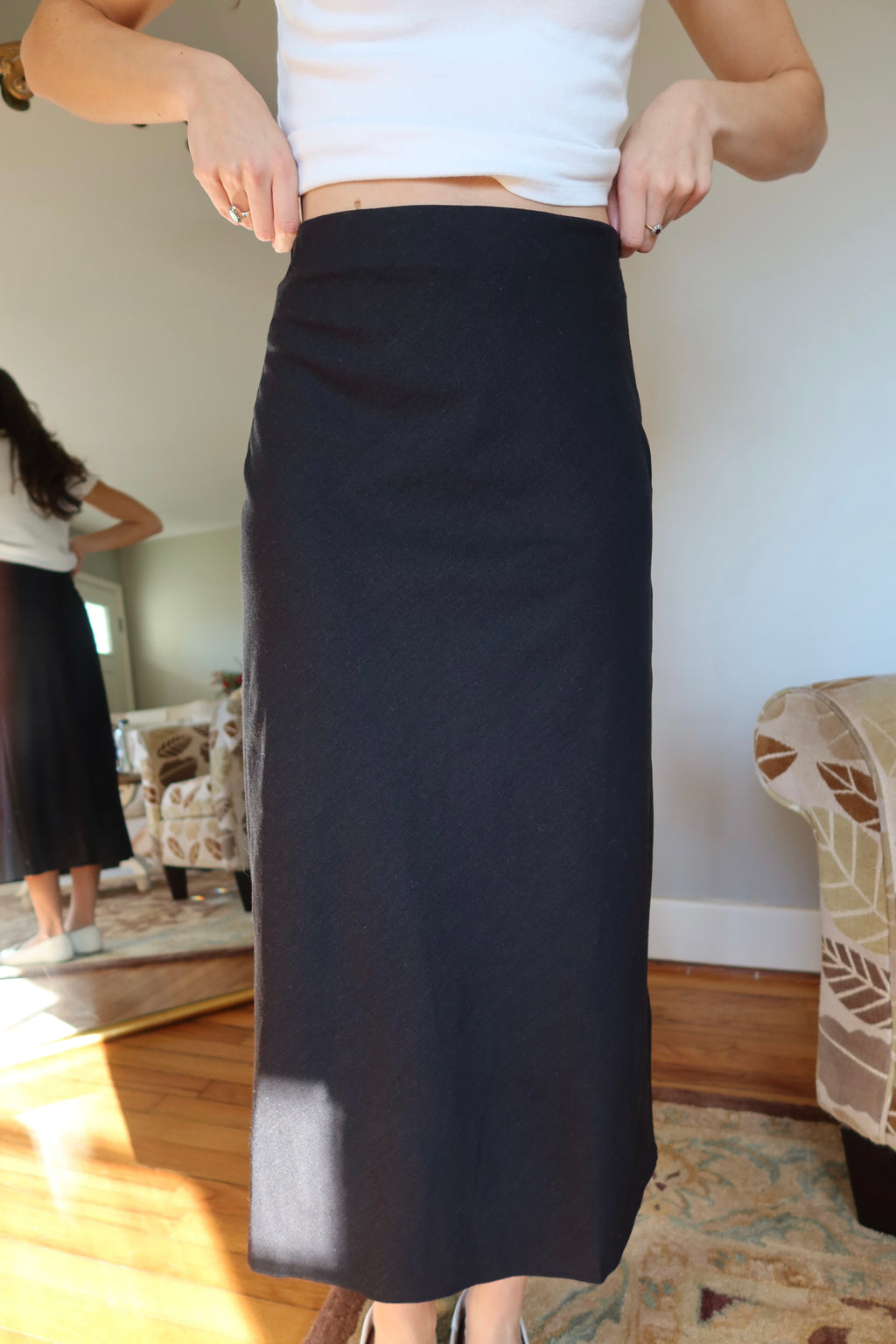 Linen Midi Skirt- Black
