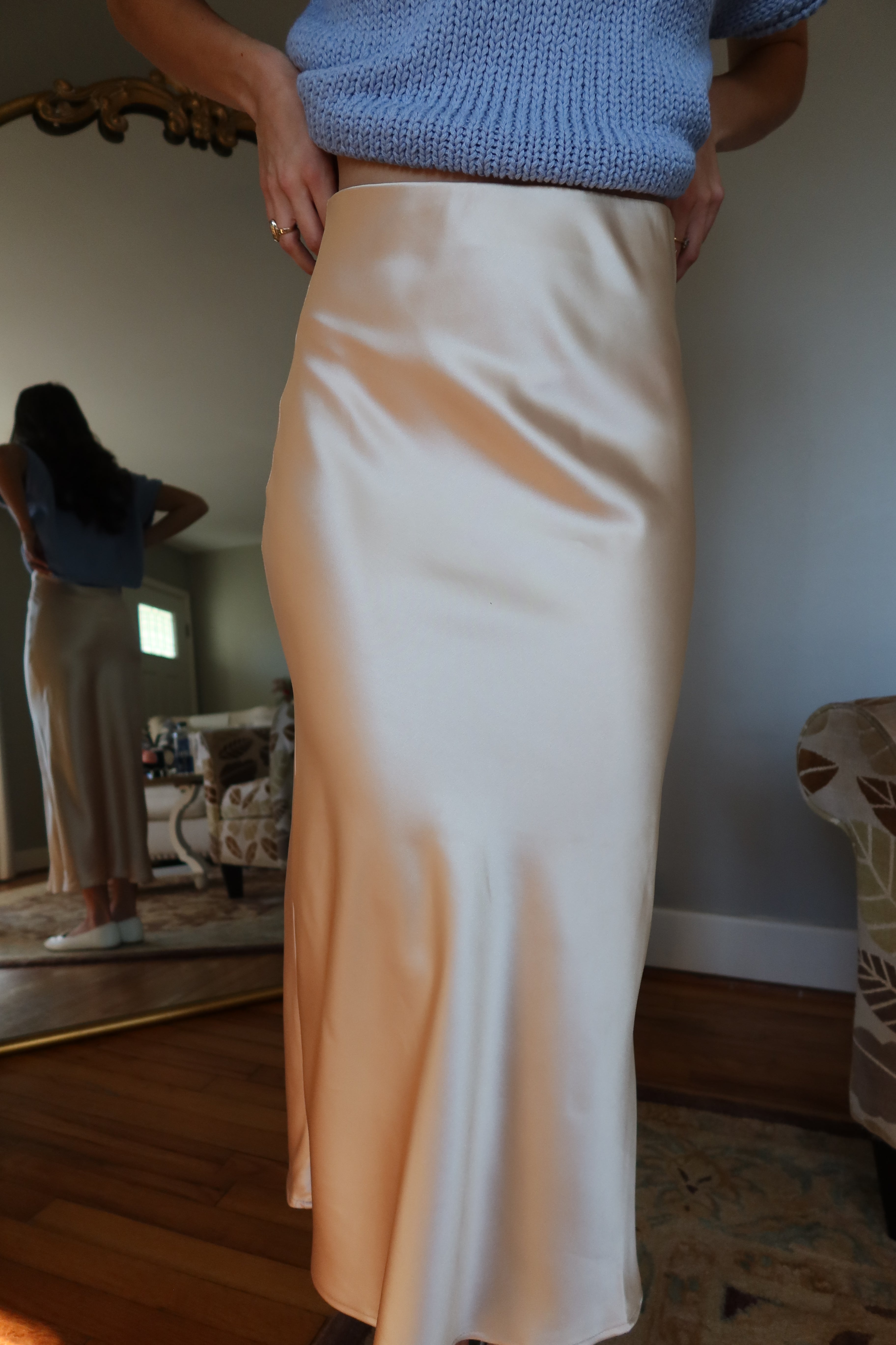 Loren Satin Midi Skirt- Champagne
