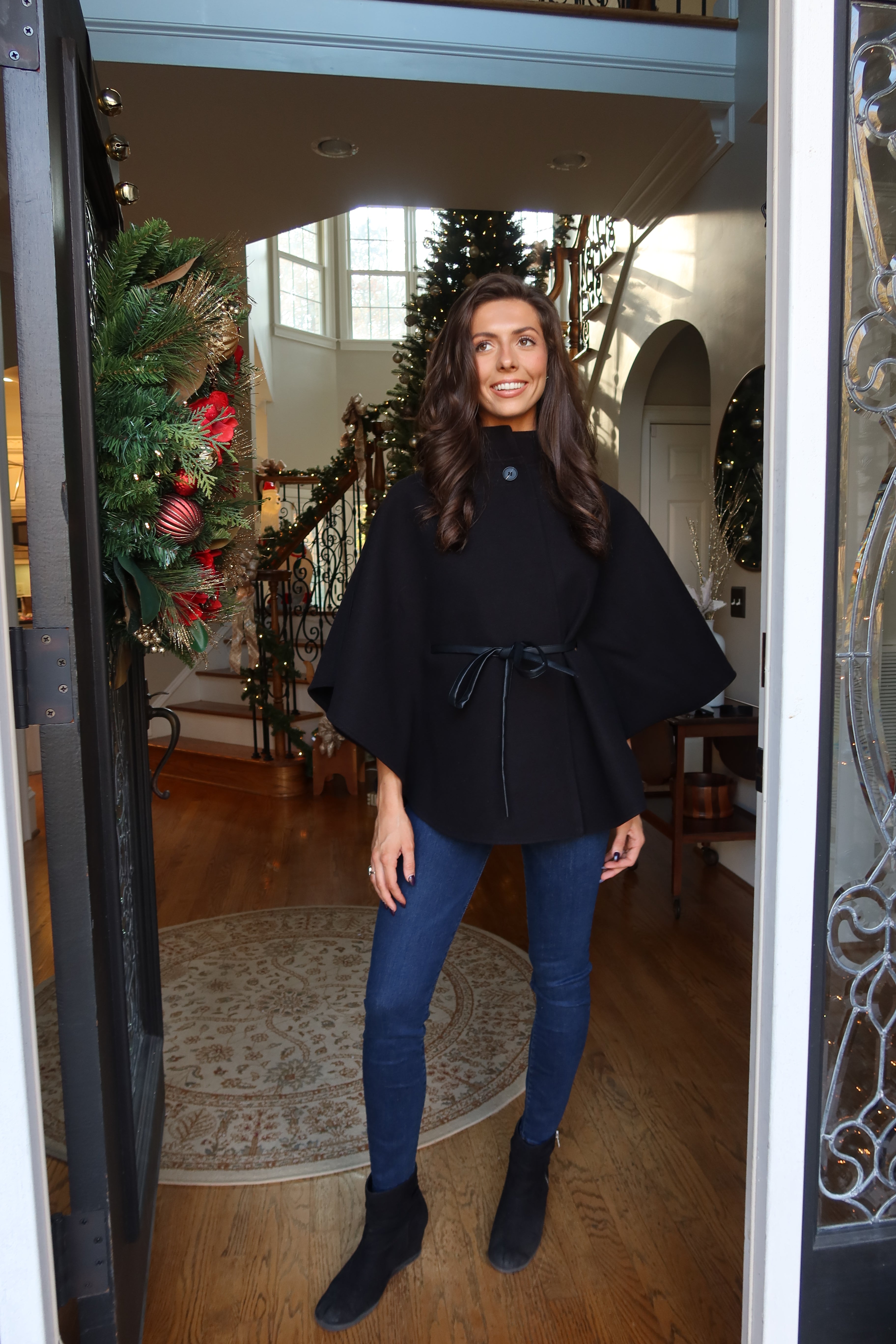 Kingston Cape Coat- Black