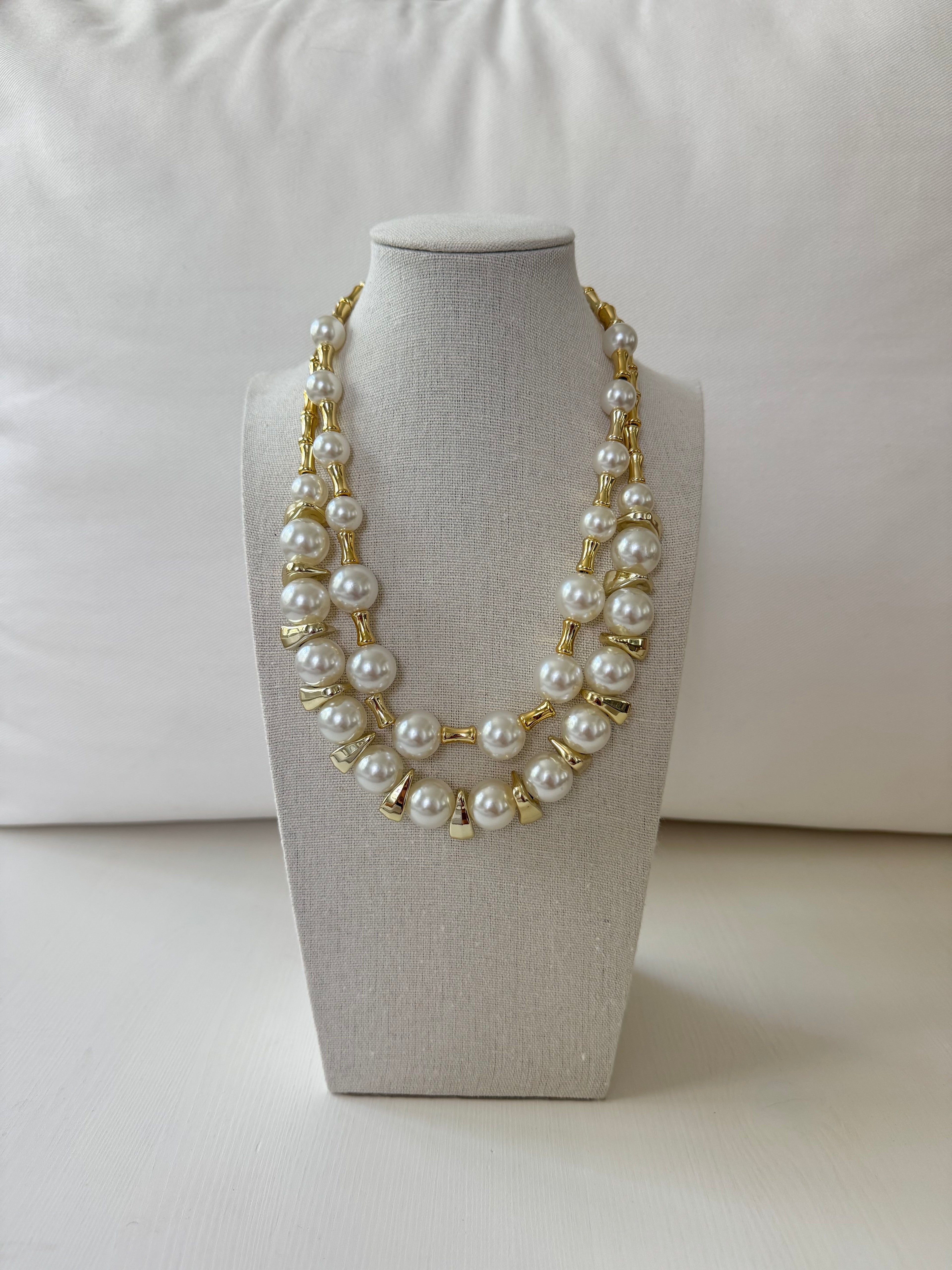 Pearl Layer Necklace