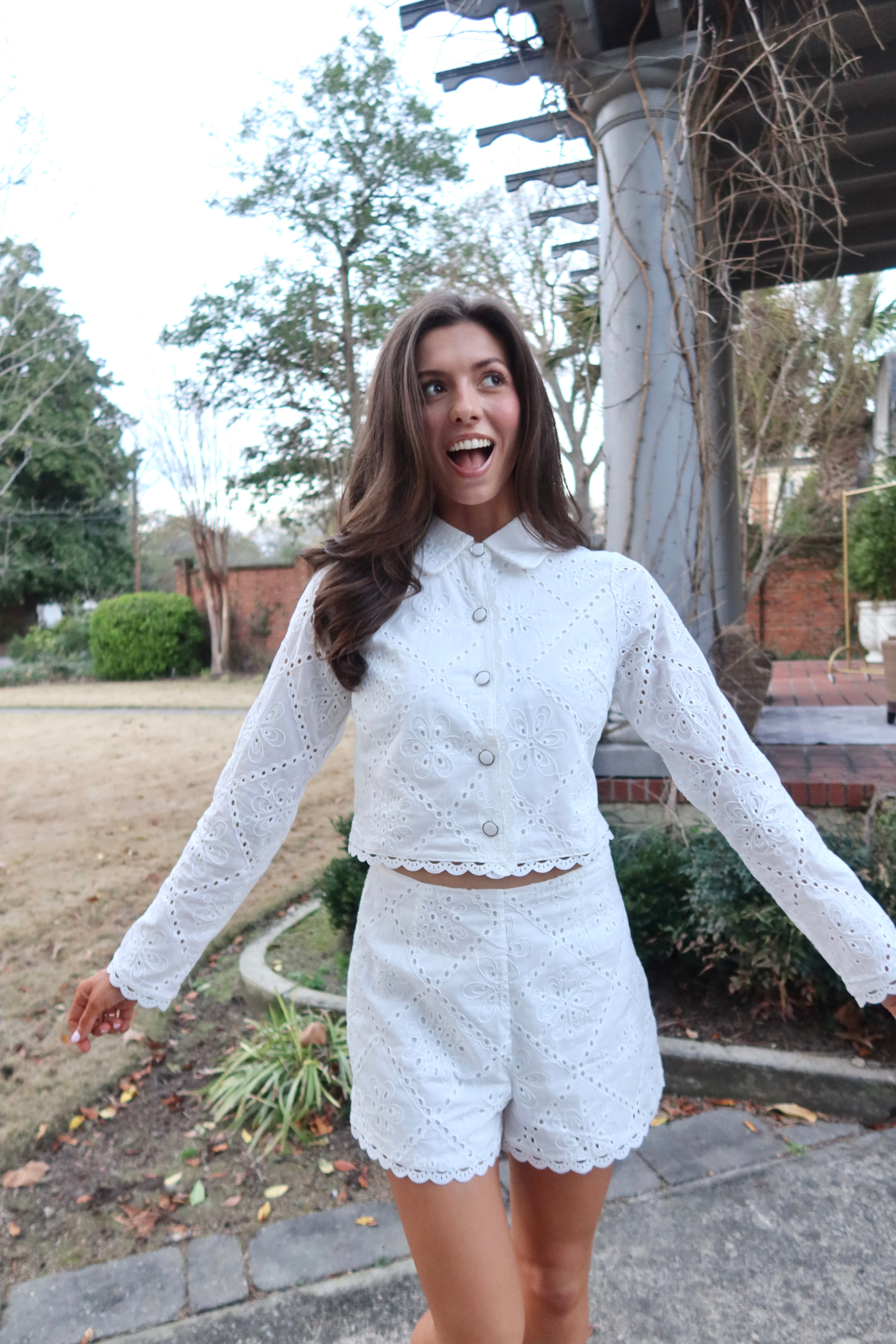 Sunday Best Set Shorts- White