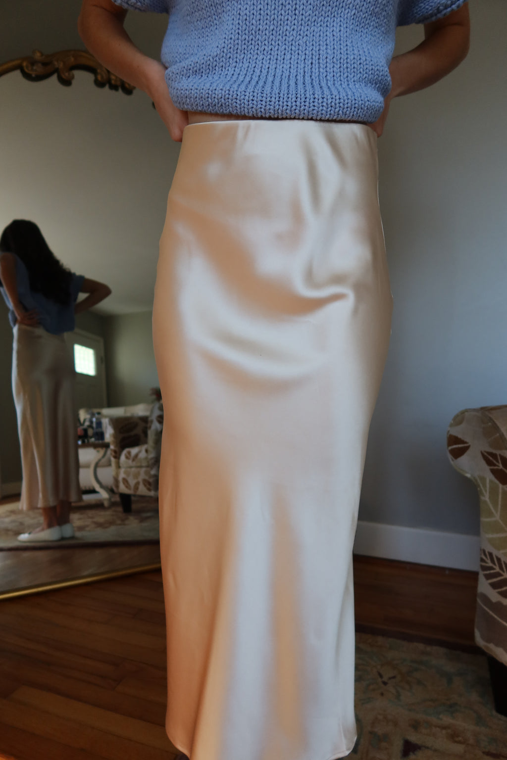 Loren Satin Midi Skirt- Champagne