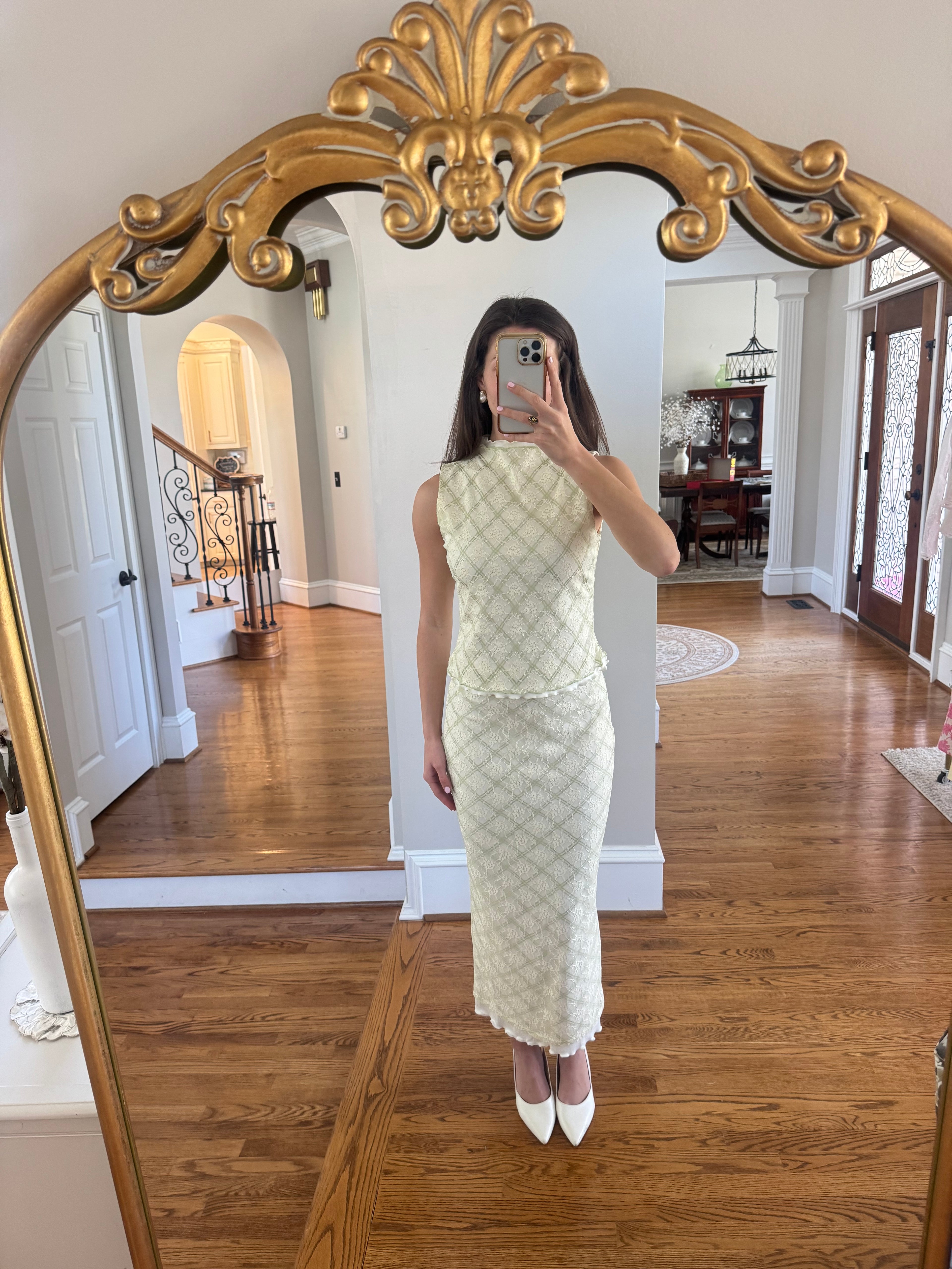Picnic at the Manor Set Top- Cream/Green