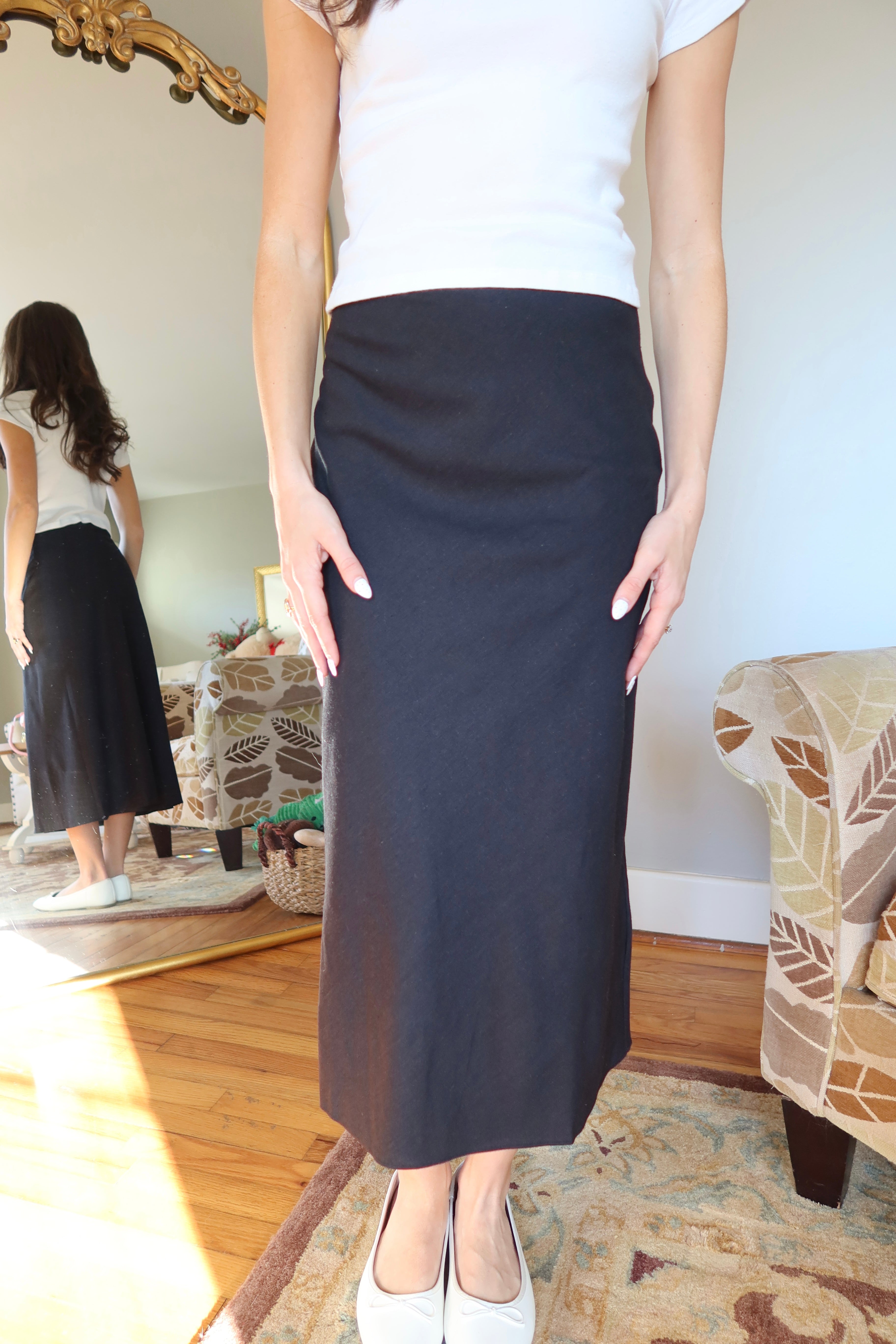 Linen Midi Skirt- Black
