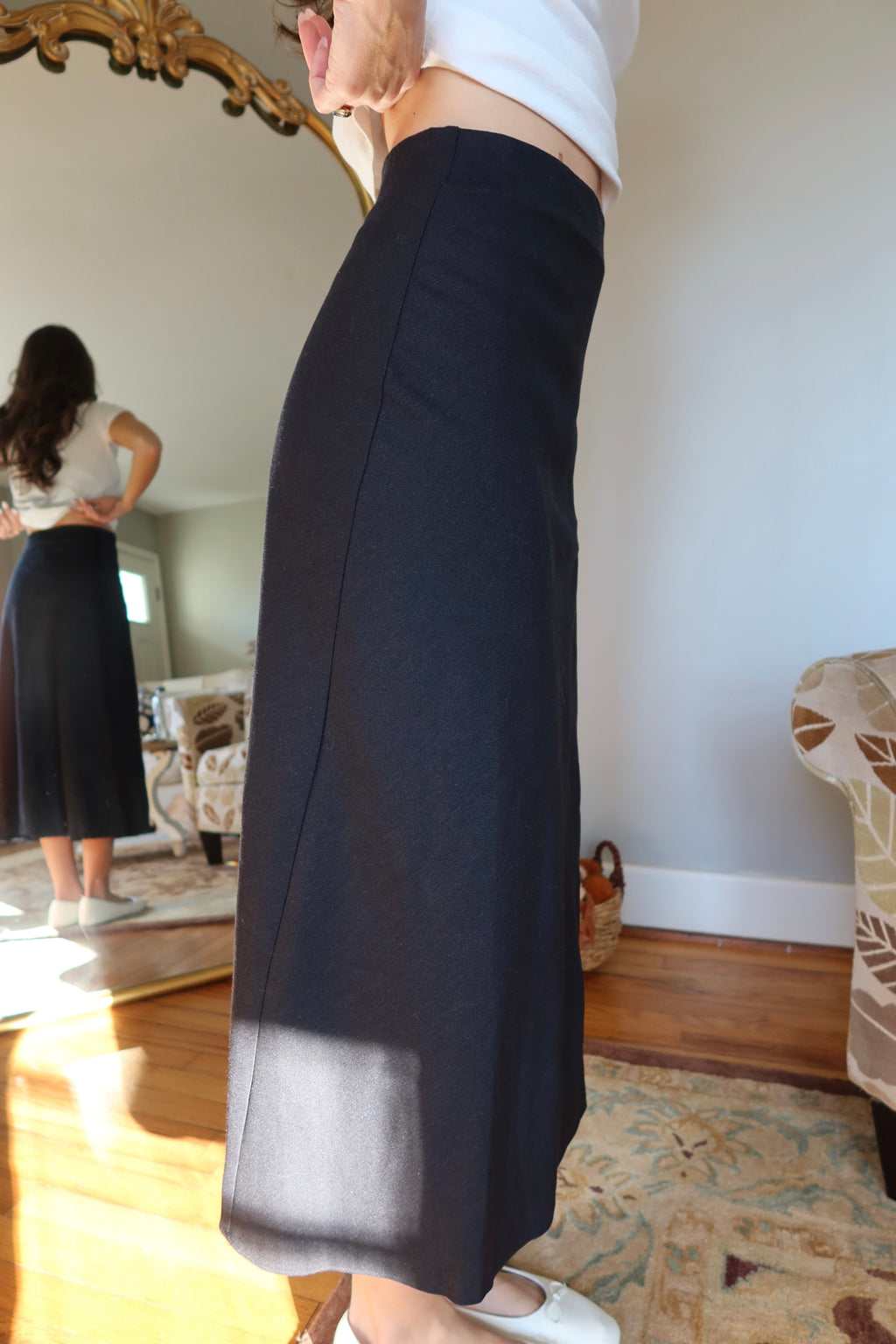 Linen Midi Skirt- Black