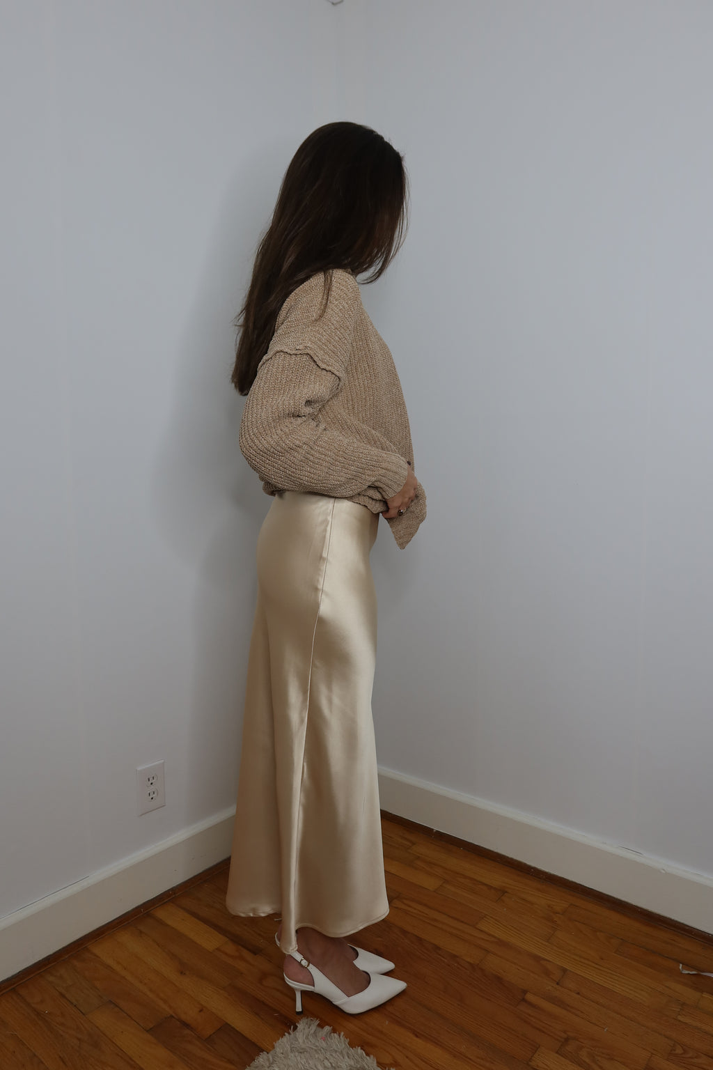 Loren Satin Midi Skirt- Champagne