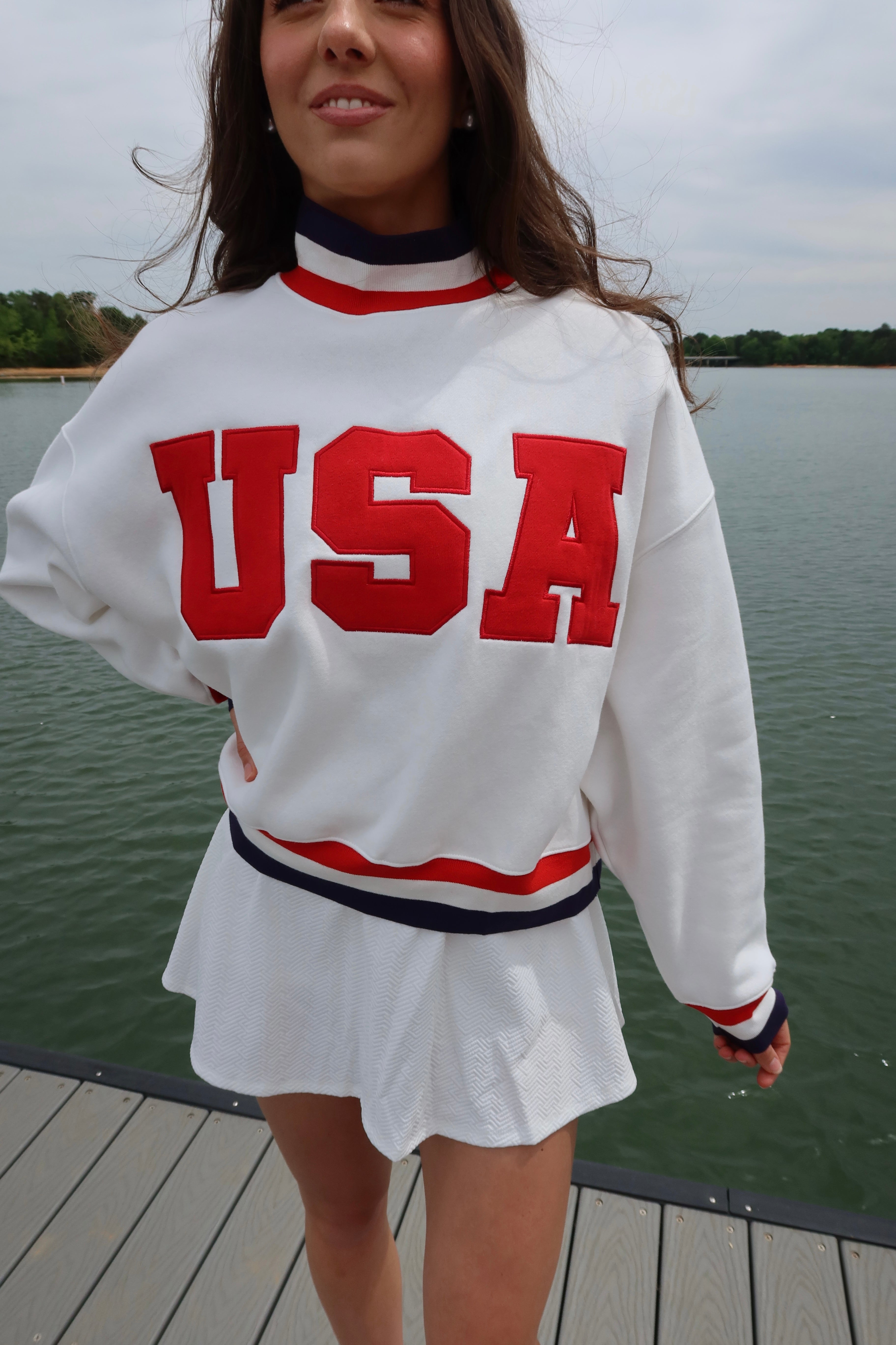 USA Mockneck- White